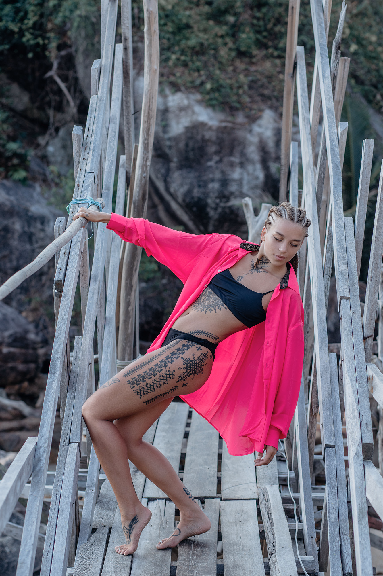 Rotten Hand lifestyle